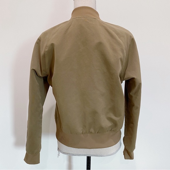 Lululemon padded bomber jacket - Picture 5 of 11